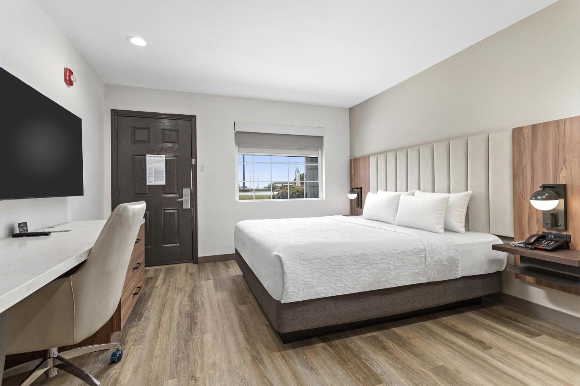 Baymont By Wyndham Beaumont Hotel Екстериор снимка