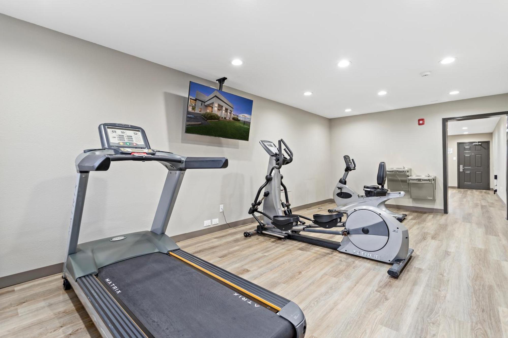 Baymont By Wyndham Beaumont Hotel Екстериор снимка